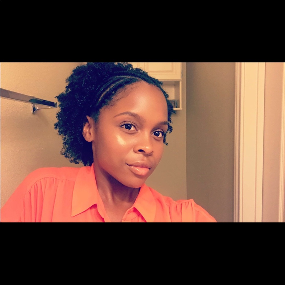 Meet your Posher, Sierra